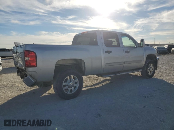 2011 Chevrolet Silverado 2500HD LT with VIN 1GC1CXCG7BF144965, listed as a Copart auction lot 82109114 with 354,985 mi miles and Salvage Title. Bid and sale history available at carsss.com. Image 3.