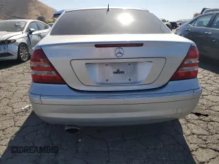 2006 Mercedes-Benz C 230 Sport z VIN WDBRF52H76F733916, wystawiony jako Copart lot #63496685 z przebiegiem 150 628 mil mil oraz Szkoda całkowita • Salvage title. Historia ofert i sprzedaży dostępna na DreamBid. Obrazek 6.
