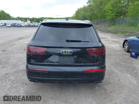 2018 Audi Q7 Premium Plus z VIN WA1LHAF7XJD049338, wystawiony jako IAAI lot #42286676 z przebiegiem 103 462 mil mil oraz . Historia ofert i sprzedaży dostępna na DreamBid. Obrazek 16.