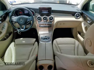 2019 Mercedes-Benz GLC 300 z VIN WDC0G4JB1K1004858, wystawiony jako Copart lot #56988185 z przebiegiem 46 328 mil mil oraz Szkoda całkowita • Salvage title. Historia ofert i sprzedaży dostępna na DreamBid. Obrazek 8.