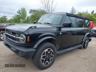 2023 Ford Bronco с VIN 1FMDE5BHXPLA83735, выставлен на аукционе IAAI как лот 42351136 с пробегом 34 737 миль миль и . История ставок и продаж доступна на DreamBid. Изображение 2.