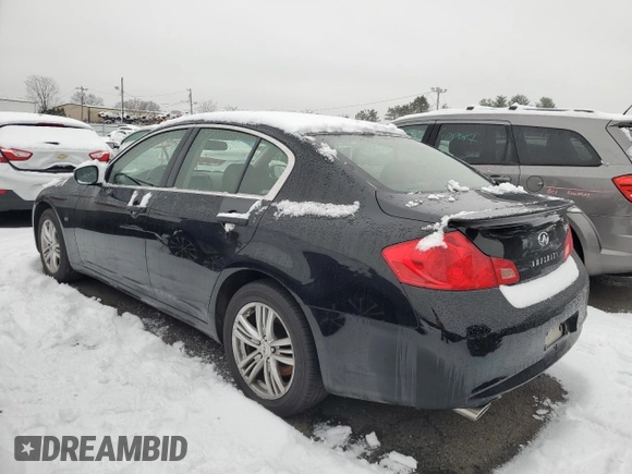 2015 Infiniti Q40 with VIN JN1CV6AR4FM521211, listed as a Copart auction lot 84142874 with 109,908 mi miles and Salvage Title. Bid and sale history available at carsss.com. Image 2.