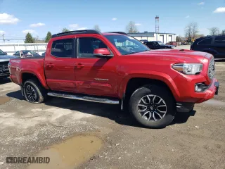 2020 Toyota Tacoma 4WD SR5 with VIN 5TFCZ5AN4LX231599, listed as a Copart auction lot 52105115 with 60,162 mi miles and Salvage Title. Bid and sale history available at carsss.com. Image 4.