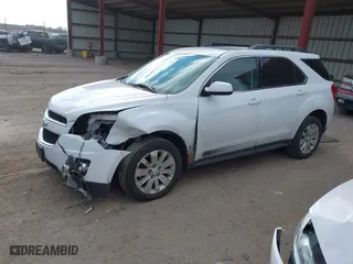 2011 Chevrolet Equinox LT w/2LT with VIN 2CNFLNEC8B6258807, listed as a IAAI auction lot 41011663 with 177,920 mi miles. Bid and sale history available at carsss.com. Image 17.