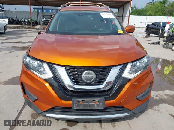 2020 Nissan Rogue SV z VIN JN8AT2MT0LW010383, wystawiony jako IAAI lot #42357191 z przebiegiem 156 116 mil mil oraz . Historia ofert i sprzedaży dostępna na DreamBid. Obrazek 13.