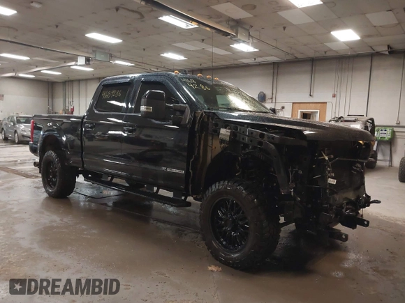 2019 Ford F-250 XL z VIN 1FT7W2BT6KEF45755, wystawiony jako IAAI lot #41684286 z przebiegiem 113 157 mil mil oraz . Historia ofert i sprzedaży dostępna na DreamBid. Obrazek 1.