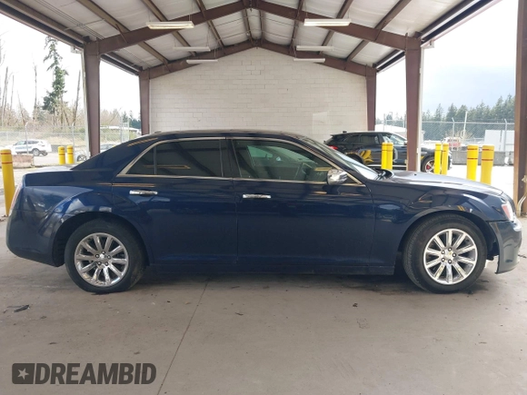 2013 Chrysler 300 with VIN 2C3CCAET7DH673242, listed as a IAAI auction lot 41785948 with 135,968 mi miles. Bid and sale history available at carsss.com. Image 13.