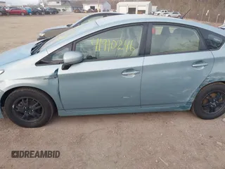 2013 Toyota Prius One z VIN JTDKN3DU2D5629440, wystawiony jako IAAI lot #41910246 z przebiegiem 136 767 mil mil oraz . Historia ofert i sprzedaży dostępna na DreamBid. Obrazek 14.