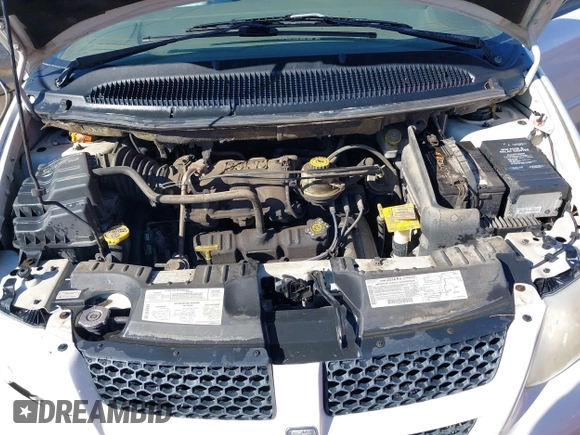 2001 Dodge Grand Caravan with VIN 2B4GT44L11R179428, listed as a IAAI auction lot 41648424 with 179,241 mi miles and . Bid and sale history available at DreamBid. Image 10.