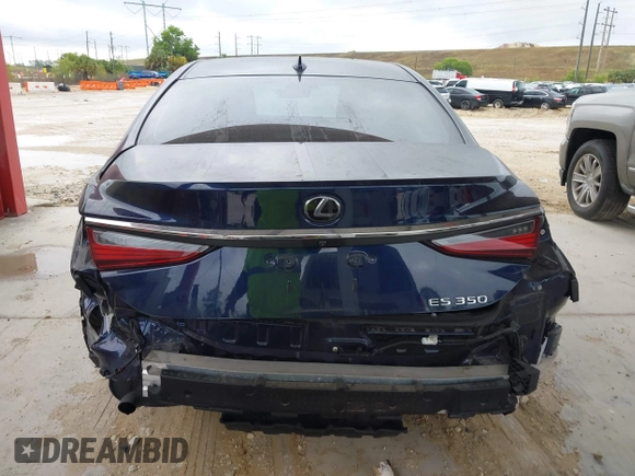 2021 Lexus ES with VIN 58ADZ1B1XMU100242, listed as a IAAI auction lot 41971747 with 27,965 mi miles. Bid and sale history available at carsss.com. Image 17.