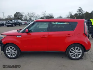 2019 Kia Soul + with VIN KNDJP3A58K7015495, listed as a IAAI auction lot 41668065 with 93,862 mi miles. Bid and sale history available at carsss.com. Image 14.