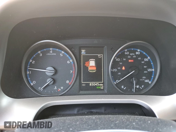 2018 Toyota RAV4 XLE с VIN JTMWFREV5JJ161845, выставлен на аукционе Copart как лот 60572965 с пробегом 85 045 миль миль и Списание • Salvage title. История ставок и продаж доступна на DreamBid. Изображение 9.