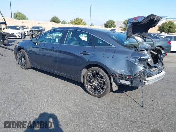 2019 Toyota Avalon XLE z VIN 4T1BZ1FB5KU030812, wystawiony jako IAAI lot #41498998 z przebiegiem 31 986 mil mil oraz . Historia ofert i sprzedaży dostępna na DreamBid. Obrazek 3.