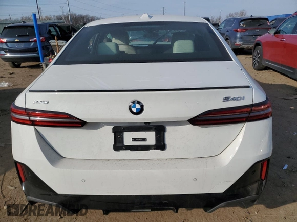 2024 BMW 5 Series 540i xDrive with VIN WBA63FJ08RCS27531, listed as a Copart auction lot 48544775 with 9,168 mi miles and Salvage Title. Bid and sale history available at carsss.com. Image 6.
