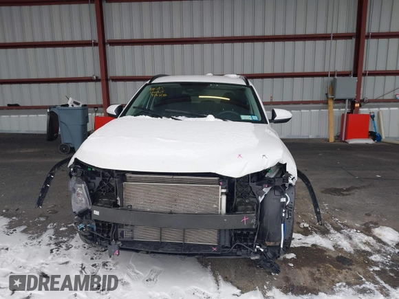 2024 Hyundai Tucson SEL with VIN 5NMJBCDE2RH424685, listed as a IAAI auction lot 41524218 with 10,481 mi miles and . Bid and sale history available at DreamBid. Image 13.