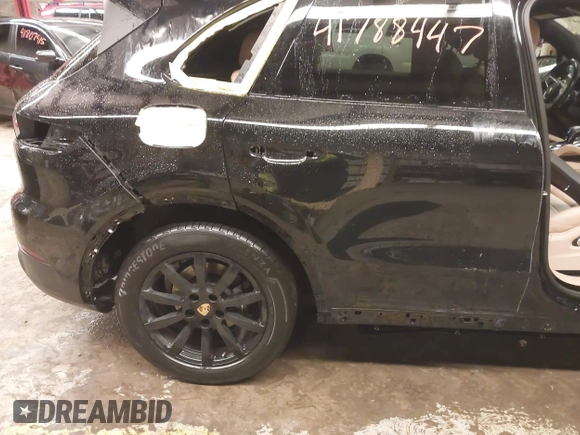2020 Porsche Cayenne с VIN WP1AA2AY1LDA06726, выставлен на аукционе IAAI как лот 41788447 с пробегом 44 985 миль миль и . История ставок и продаж доступна на DreamBid. Изображение 19.