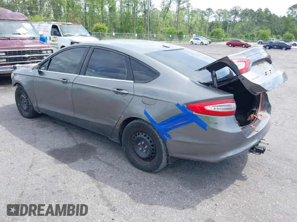 2013 Ford Fusion S with VIN 3FA6P0G74DR212341, listed as a IAAI auction lot 42076079 with 176,545 mi miles and . Bid and sale history available at DreamBid. Image 3.