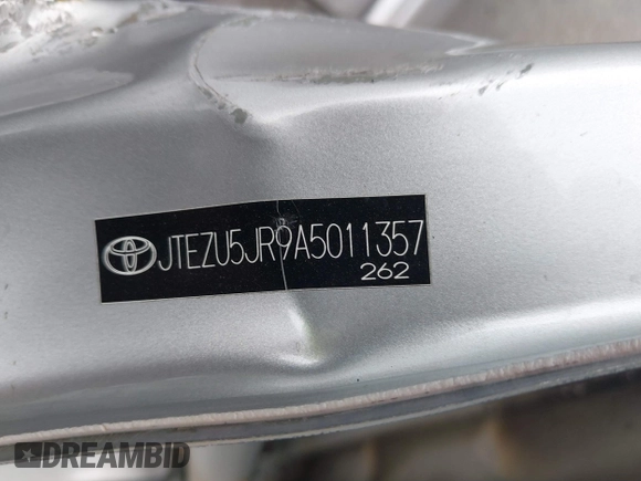 2010 Toyota 4Runner SR5 z VIN JTEZU5JR9A5011357, wystawiony jako IAAI lot #41514810 z przebiegiem Nie podano mil oraz . Historia ofert i sprzedaży dostępna na DreamBid. Obrazek 9.