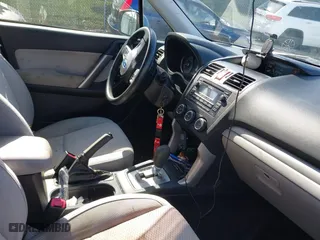 2015 Subaru Forester 2.5i Premium with VIN JF2SJAFC6FH817093, listed as a IAAI auction lot 41933100 with 79,690 mi miles. Bid and sale history available at carsss.com. Image 5.