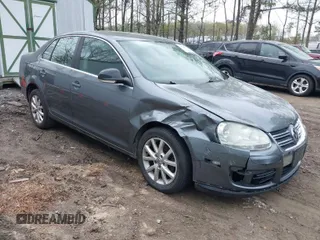 2010 Volkswagen Jetta SE with VIN 3VWRX7AJXAM068000, listed as a IAAI auction lot 41961777 with 179,307 mi miles and . Bid and sale history available at DreamBid. Image 1.