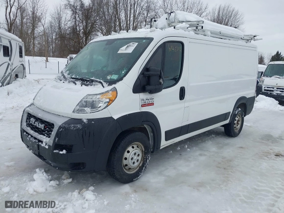 2019 Ram ProMaster Cargo Van with VIN 3C6TRVAG0KE516405, listed as a IAAI auction lot 41463112 with 144,320 mi miles. Bid and sale history available at carsss.com. Image 17.