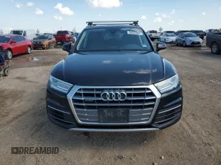 2020 Audi Q5 Premium with VIN WA1ANAFY8L2034800, listed as a Copart auction lot 56283985 with 121,952 mi miles and Salvage title. Bid and sale history available at DreamBid. Image 5.