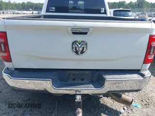 2019 Ram 2500 Lone Star with VIN 3C6UR5DL0KG590912, listed as a IAAI auction lot 42669594 with 128,789 mi miles and . Bid and sale history available at DreamBid. Image 16.
