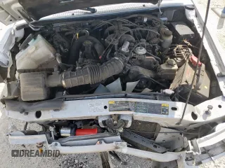 2010 Ford Ranger XL z VIN 1FTKR1EE8APA29697, wystawiony jako Copart lot #62613805 z przebiegiem 111 958 mil mil oraz Nie do naprawy • Non repairable. Historia ofert i sprzedaży dostępna na DreamBid. Obrazek 11.