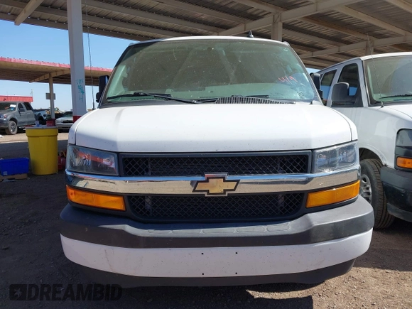 2020 Chevrolet Express Cargo Van with VIN 1GCWGBFP8L1120262, listed as a IAAI auction lot 42010679 with 114,589 mi miles. Bid and sale history available at carsss.com. Image 12.