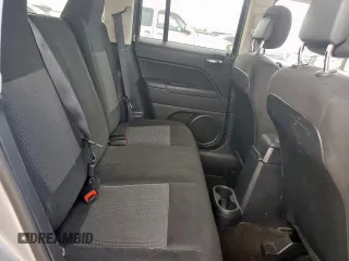 2015 Jeep Patriot Latitude with VIN 1C4NJPFBXFD368160, listed as a Copart auction lot 59235425 with 105,529 mi miles and Salvage title. Bid and sale history available at DreamBid. Image 11.