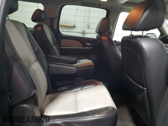 2007 Chevrolet Suburban LTZ с VIN 3GNFK16337G264385, выставлен на аукционе Copart как лот 61901695 с пробегом 212 878 миль миль и Чистый • Clean title. История ставок и продаж доступна на DreamBid. Изображение 11.