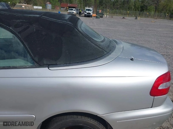 2004 Volvo C70 with VIN YV1NC62D14J049086, listed as a IAAI auction lot 41950132 with NaN miles. Bid and sale history available at carsss.com. Image 6.