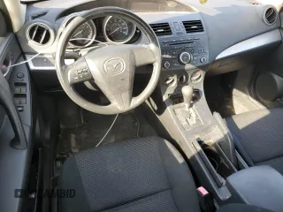 2013 Mazda 3 i SV with VIN JM1BL1TF9D1767948, listed as a Copart auction lot 53567625 with 200,529 mi miles and Clean Title. Bid and sale history available at DreamBid. Image 8.