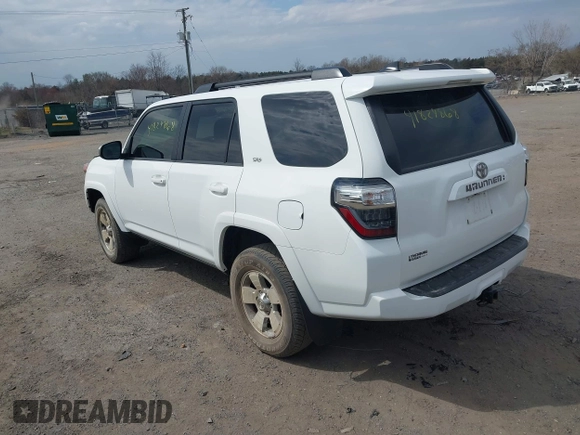 2022 Toyota 4Runner SR5 with VIN JTEMU5JR7N6028362, listed as a IAAI auction lot 41824868 with 68,496 mi miles and . Bid and sale history available at DreamBid. Image 3.