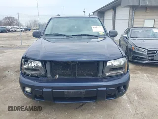 2008 Chevrolet TrailBlazer 3LT with VIN 1GNDT13S082211993, listed as a IAAI auction lot 42063734 with 250,803 mi miles and . Bid and sale history available at DreamBid. Image 12.