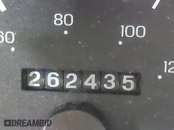 2000 Ford F-350 XL with VIN 1FTSW31F4YEB27196, listed as a IAAI auction lot 41975971 with 262,435 mi miles and . Bid and sale history available at DreamBid. Image 7.