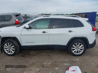2017 Jeep Cherokee Limited z VIN 1C4PJLDB0HW516120, wystawiony jako IAAI lot #42357568 z przebiegiem 95 039 mil mil oraz . Historia ofert i sprzedaży dostępna na DreamBid. Obrazek 14.