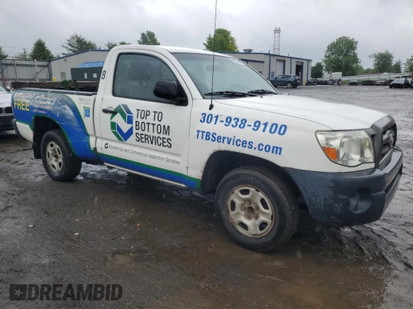 2010 Toyota Tacoma z VIN 5TENX4CN0AZ702336, wystawiony jako Copart lot #56932885 z przebiegiem 382 000 mil mil oraz Czysty tytuł • Clean title. Historia ofert i sprzedaży dostępna na DreamBid. Obrazek 4.