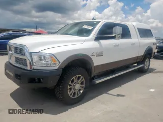 2017 Ram 2500 Laramie z VIN 3C6UR5NLXHG733985, wystawiony jako Copart lot #61764995 z przebiegiem 196 646 mil mil oraz Szkoda całkowita • Salvage title. Historia ofert i sprzedaży dostępna na DreamBid. Obrazek 1.