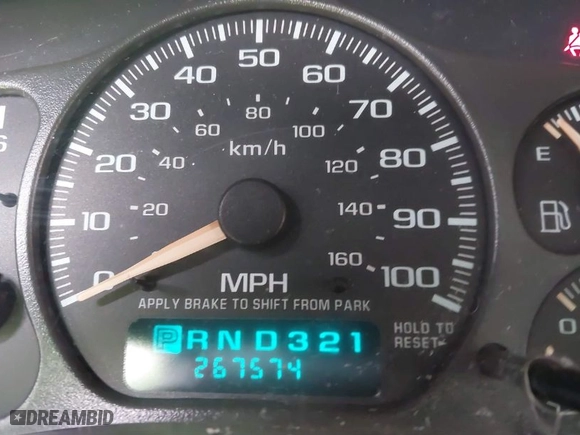 2002 Chevrolet Tahoe LS with VIN 1GNEK13TX2J304517, listed as a IAAI auction lot 41731259 with 267,574 mi miles. Bid and sale history available at carsss.com. Image 14.