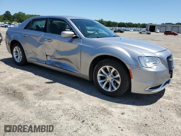 2016 Chrysler 300 Limited z VIN 2C3CCAAG0GH207942, wystawiony jako Copart lot #57915885 z przebiegiem 96 150 mil mil oraz Szkoda całkowita • Salvage title. Historia ofert i sprzedaży dostępna na DreamBid. Obrazek 4.