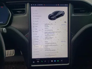 2020 Tesla Model S Performance with VIN 5YJSA1E46LF371225, listed as a Copart auction lot 86271744 with 20,045 mi miles and Salvage title. Bid and sale history available at DreamBid. Image 9.