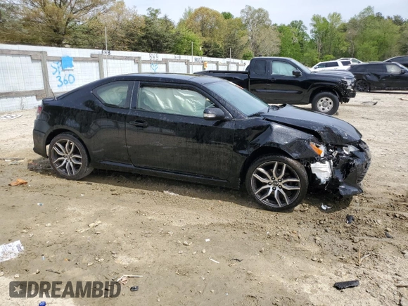 2016 Scion tC z VIN JTKJF5C75GJ013834, wystawiony jako Copart lot #53867955 z przebiegiem 245 467 mil mil oraz Szkody całkowita. Historia ofert i sprzedaży dostępna na DreamBid. Obrazek 4.