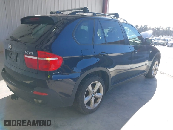 2010 BMW X5 35d with VIN 5UXFF0C50ALJ99887, listed as a IAAI auction lot 41585772 with 96,983 mi miles. Bid and sale history available at carsss.com. Image 4.