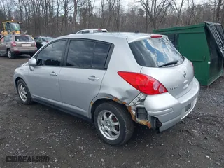 2011 Nissan Versa 1.8 S with VIN 3N1BC1CP5BL405262, listed as a IAAI auction lot 41908165 with 98,816 mi miles. Bid and sale history available at carsss.com. Image 6.