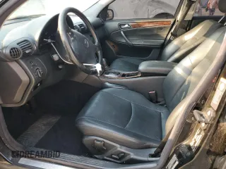 2002 Mercedes-Benz C 230/260/280/320 с VIN WDBRF61JX2F273543, выставлен на аукционе Copart как лот 64658185 с пробегом Не указан миль и Чистый • Clean title. История ставок и продаж доступна на DreamBid. Изображение 7.