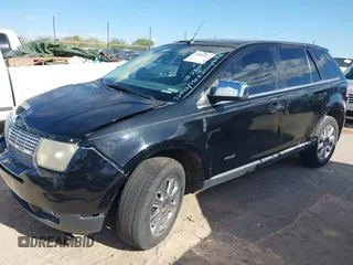 2008 Lincoln MKX with VIN 2LMDU68C38BJ24412, listed as a IAAI auction lot 42050624 with 180,803 mi miles. Bid and sale history available at carsss.com. Image 2.