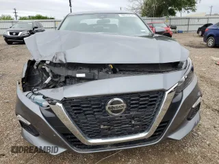 2022 Nissan Altima 2.5 S with VIN 1N4BL4BV4NN415015, listed as a Copart auction lot 46574234 with 8,015 mi miles and Salvage Title. Bid and sale history available at carsss.com. Image 5.