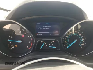 2013 Ford Escape SE с VIN 1FMCU0GX0DUA47561, выставлен на аукционе Copart как лот 58229785 с пробегом 177 339 миль миль и Чистый • Clean title. История ставок и продаж доступна на DreamBid. Изображение 9.