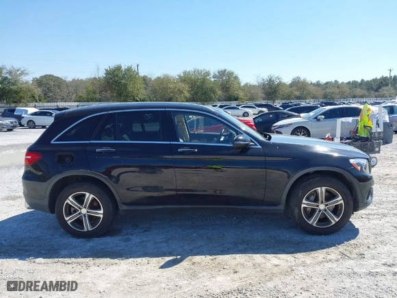 2016 Mercedes-Benz GLC with VIN WDC0G4JB6GF008107, listed as a IAAI auction lot 41666678 with 61,047 mi miles. Bid and sale history available at carsss.com. Image 13.